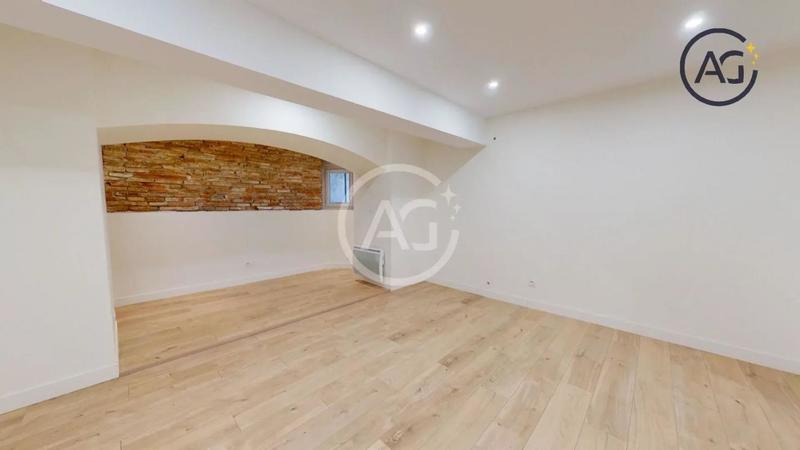 Appartement - 145 m² - 5 pièces