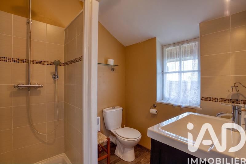 Maison - 345 m² - 10 pièces