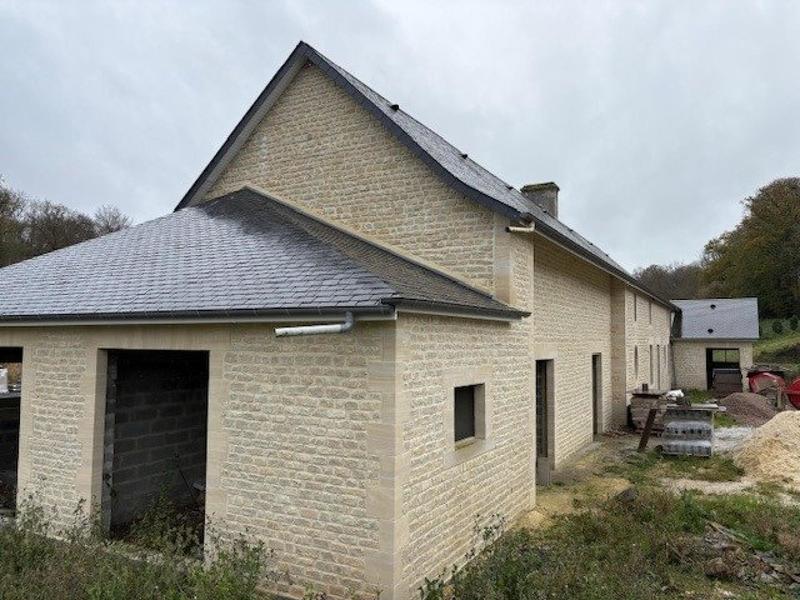 Maison - 700 m²