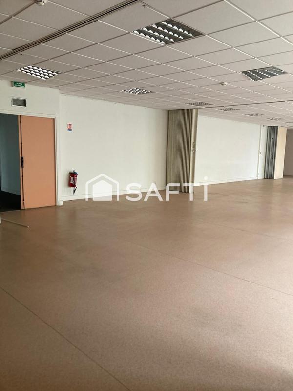 Appartement - 380 m² - 1 pièce