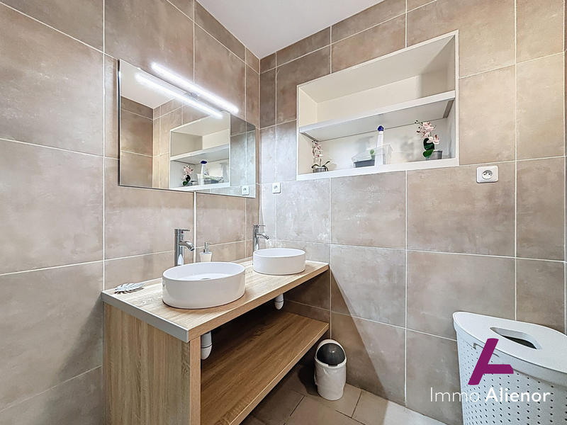 Maison - 115 m² - 6 pièces