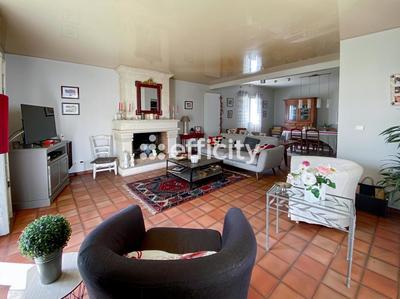 Maison - 160 m² - 6 pièces