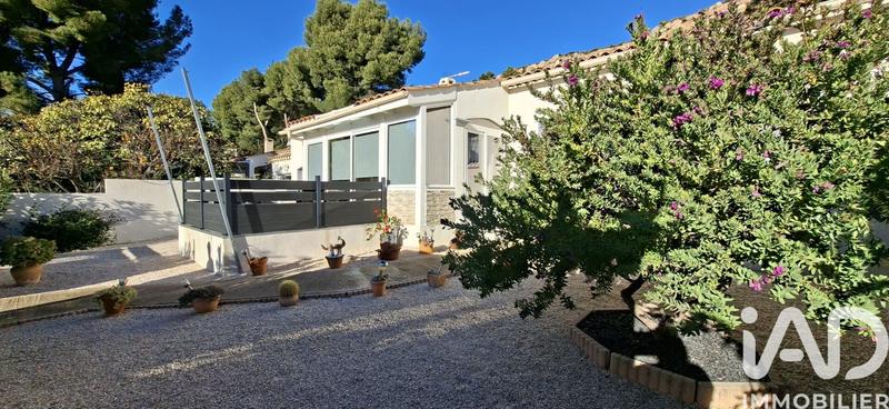 Maison - 93 m² - 4 pièces