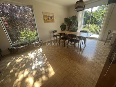 Maison - 123 m² - 5 pièces