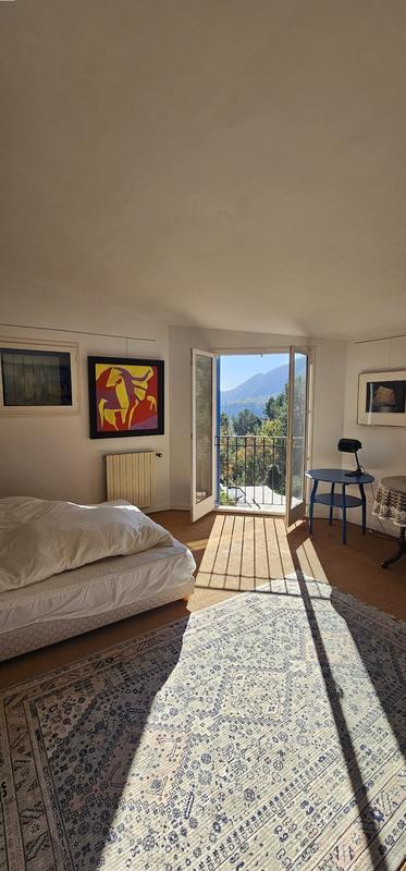 Viager - Villa - 216 m² - 8 pièces