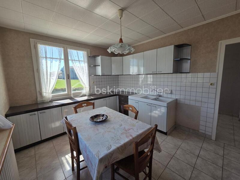 Maison traditionnelle - 112 m² - 5 pièces