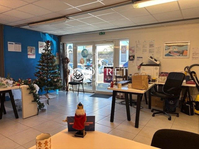 Local commercial - 90 m²