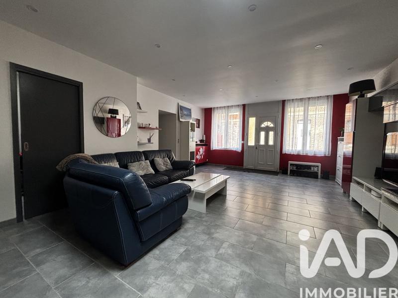 Maison - 157 m² - 8 pièces