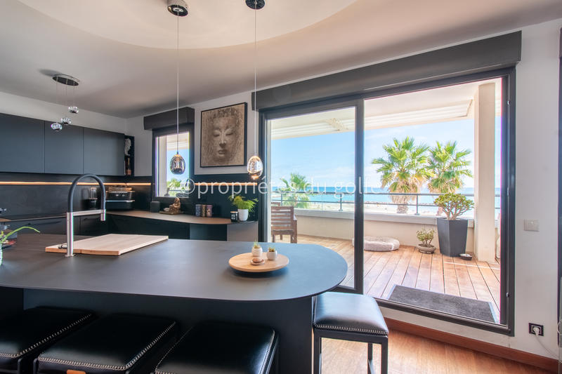 Appartement - 132 m² - 4 pièces