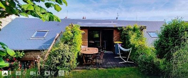 Maison - 180 m² - 7 pièces