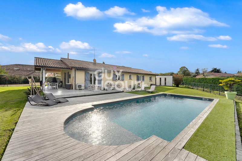 Maison - 143 m² - 6 pièces