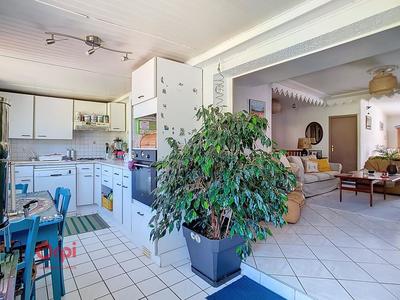 Maison - 98 m² - 4 pièces