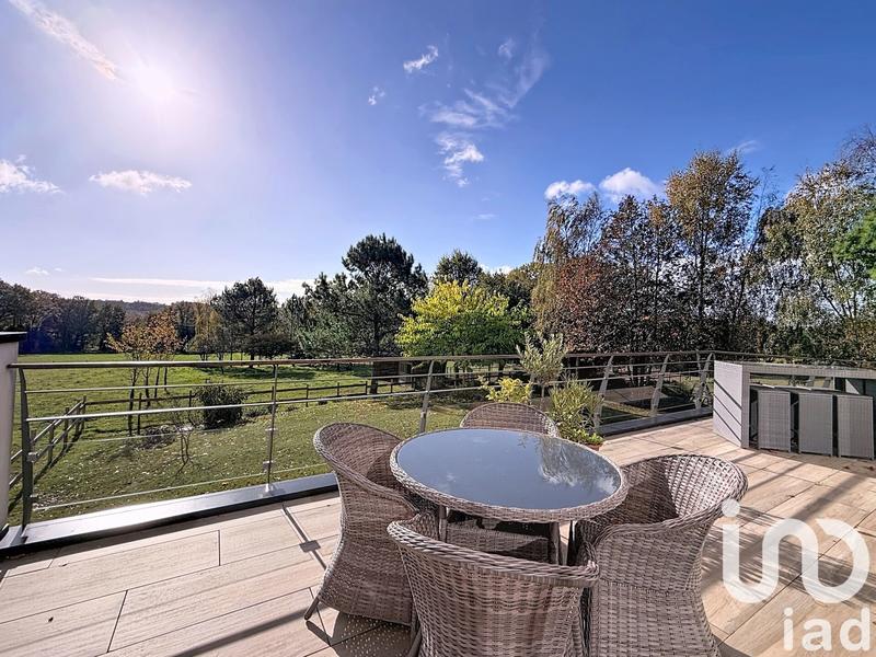 Maison - 136 m² - 5 pièces