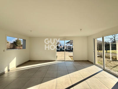 Maison - 93 m² - 4 pièces