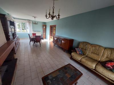 Maison - 144 m² - 6 pièces