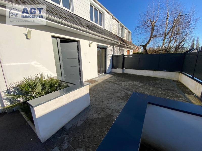 Maison - 76 m² - 4 pièces