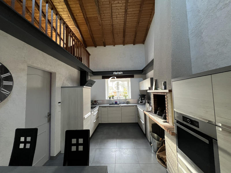 Maison - 142 m² - 5 pièces