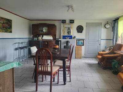 Maison - 110 m² - 6 pièces