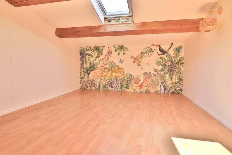 Maison de ville - 107 m² - 4 pièces