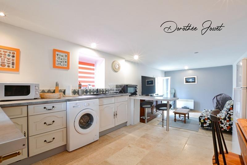 Maison - 335 m² - 9 pièces