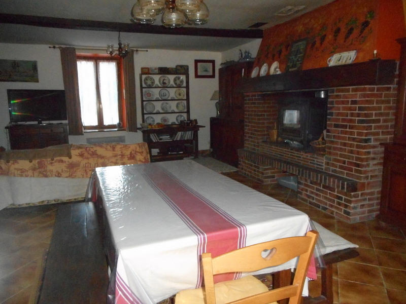 Maison - 235 m² - 10 pièces