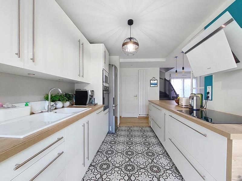 Maison - 114 m² - 5 pièces