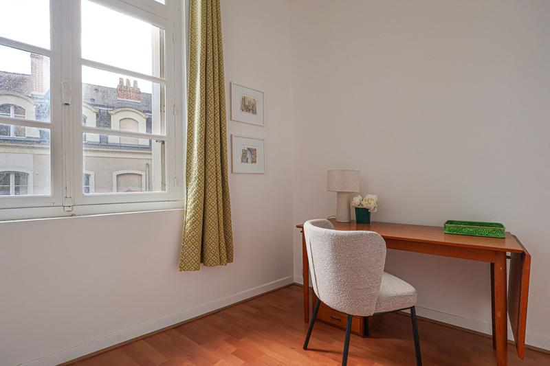 Appartement - 85 m² - 4 pièces