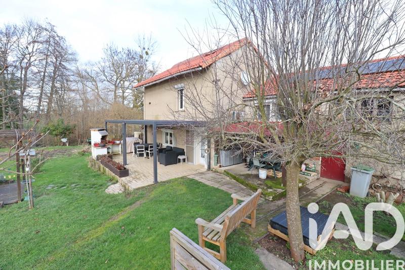 Maison - 195 m² - 7 pièces