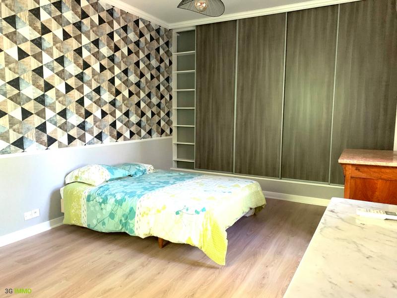 Maison de maîtres - 450 m² - 12 pièces