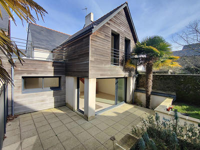 Maison - 103 m² - 4 pièces