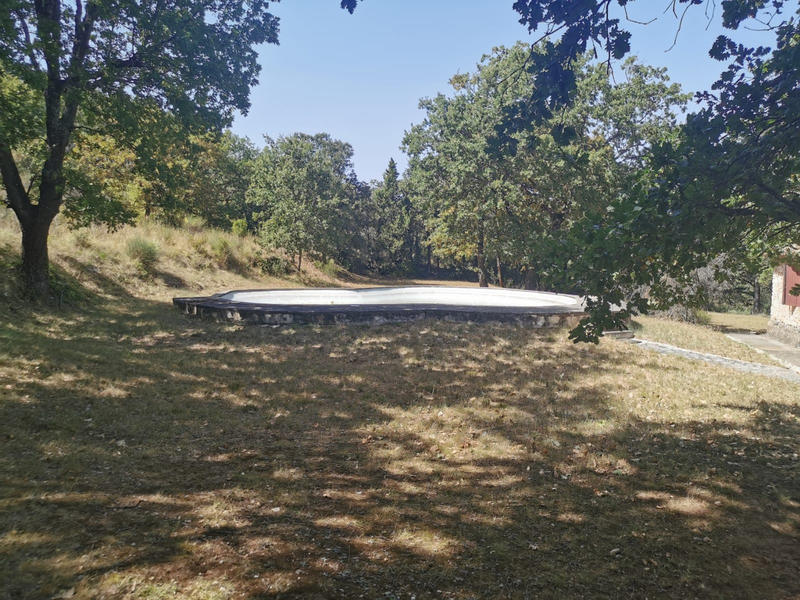 Mas - 250 m² - 7 pièces