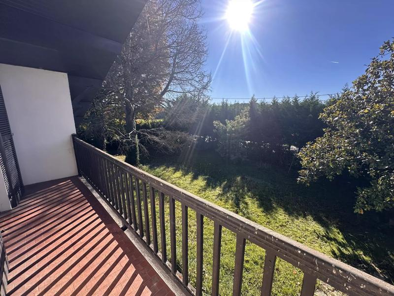 Maison - 180 m² - 8 pièces