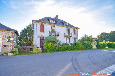 Maison bourgeoise - 204 m² - 11 pièces