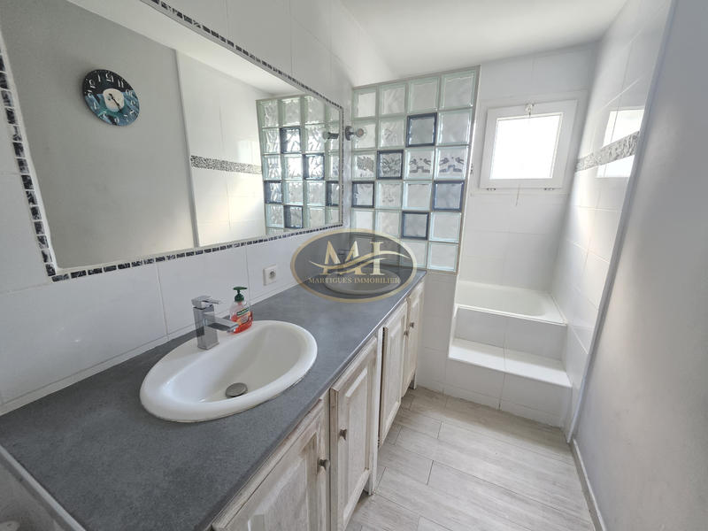 Appartement - 93 m² - 5 pièces