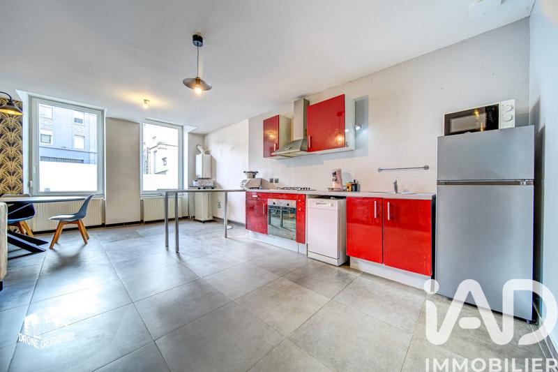 Appartement - 97 m² - 3 pièces