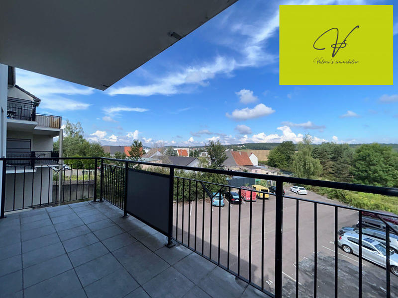 Appartement - 93 m² - 5 pièces