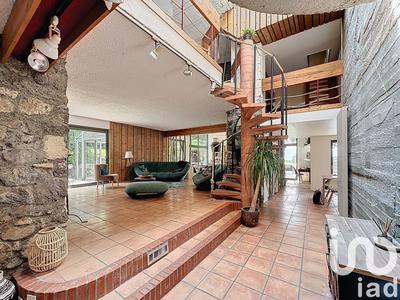 Maison de maîtres - 326 m² - 10 pièces