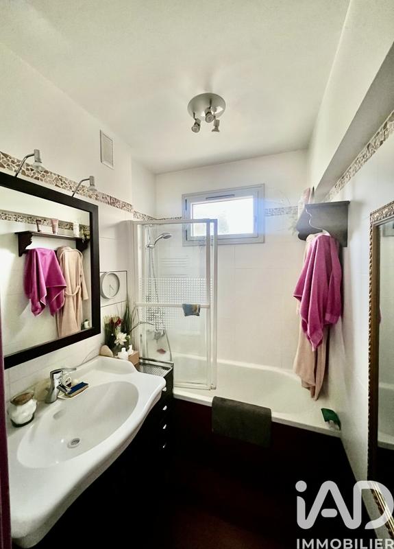 Appartement - 80 m² - 4 pièces