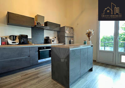 Maison - 110 m² - 4 pièces