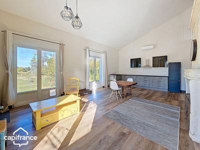 Maison - 449 m² - 18 pièces