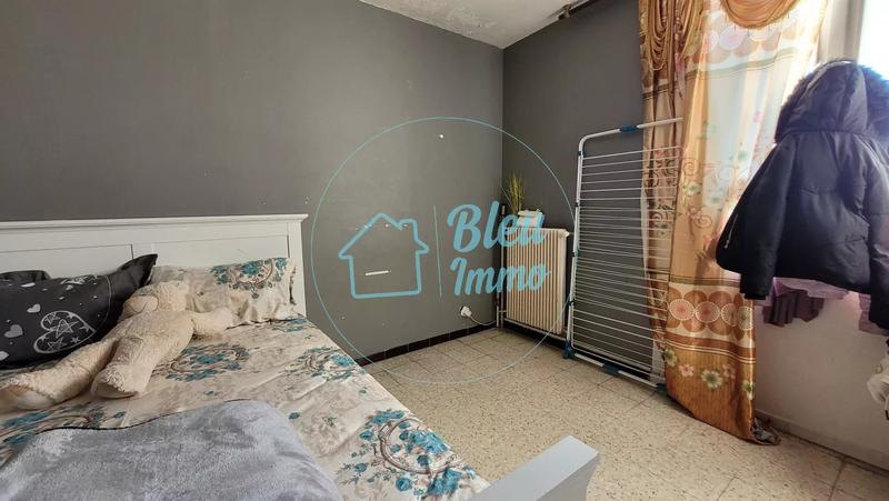 Appartement - 90 m² - 5 pièces