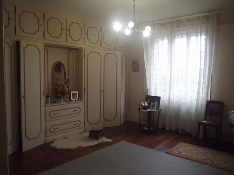 Maison - 156 m² - 8 pièces