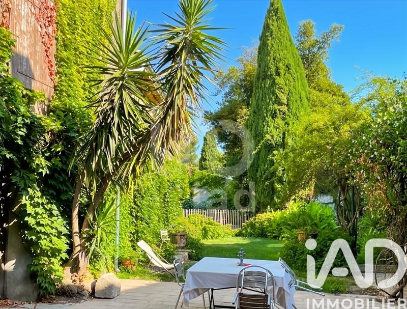 Maison de village - 206 m² - 9 pièces