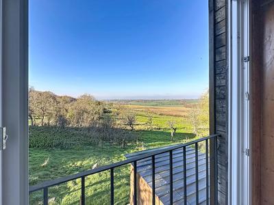 Pavillon - 102 m² - 5 pièces