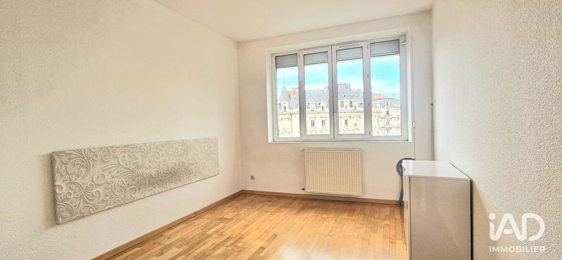 Appartement - 85 m² - 3 pièces