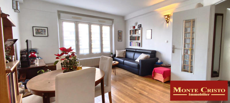 Appartement - 94 m² - 4 pièces