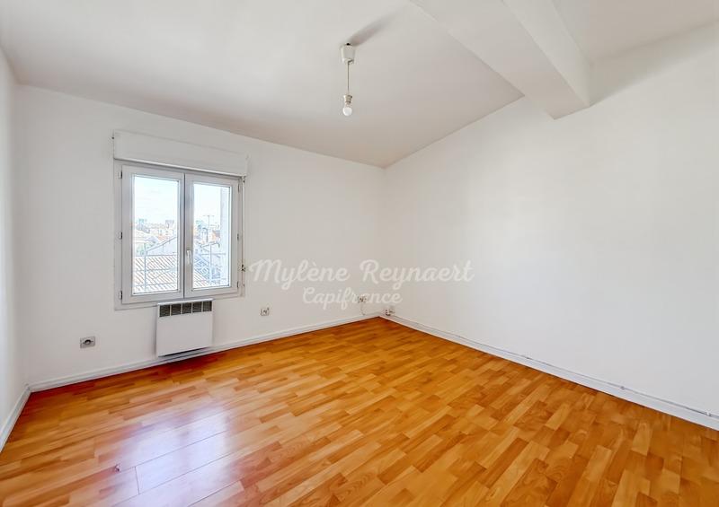 Immeuble - 318 m² - 14 pièces