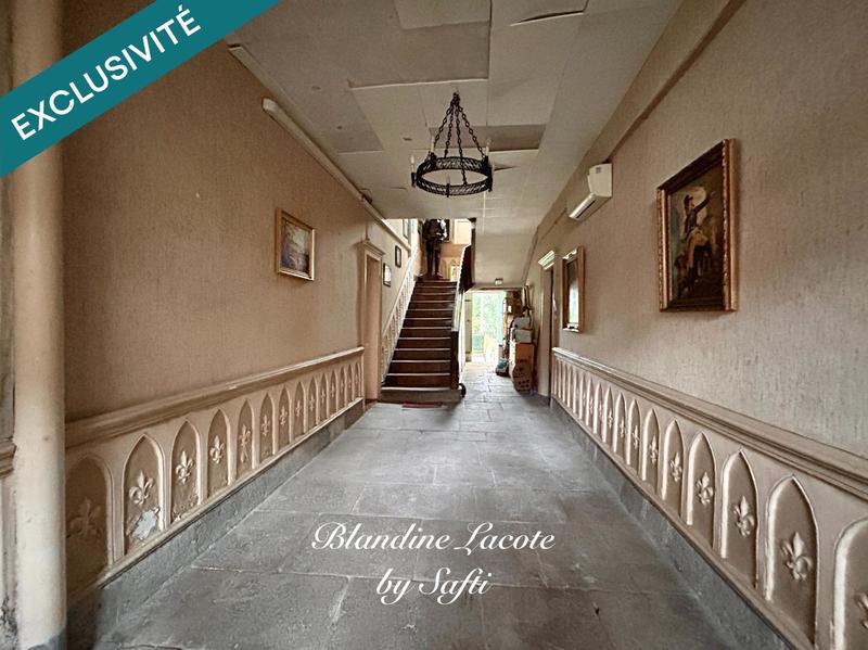 Maison - 623 m² - 20 pièces