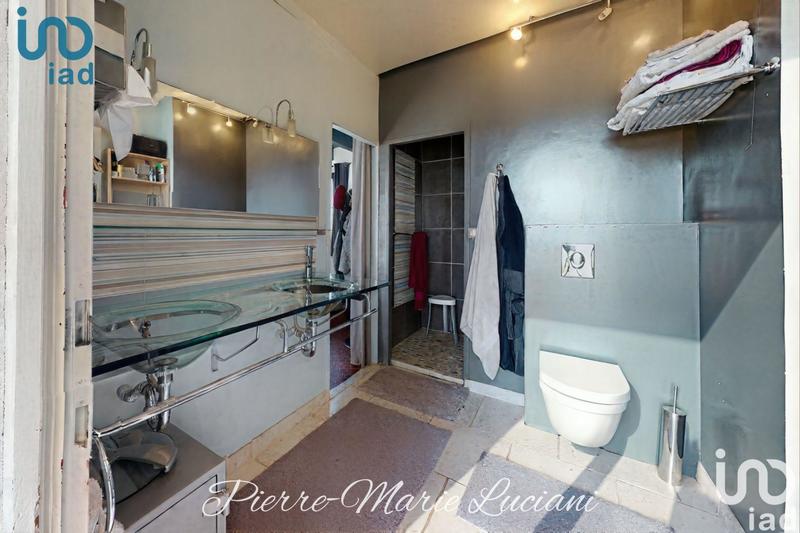 Maison - 185 m² - 6 pièces