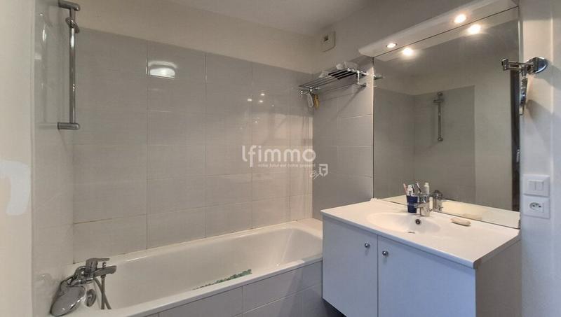 Maison - 79 m² - 4 pièces